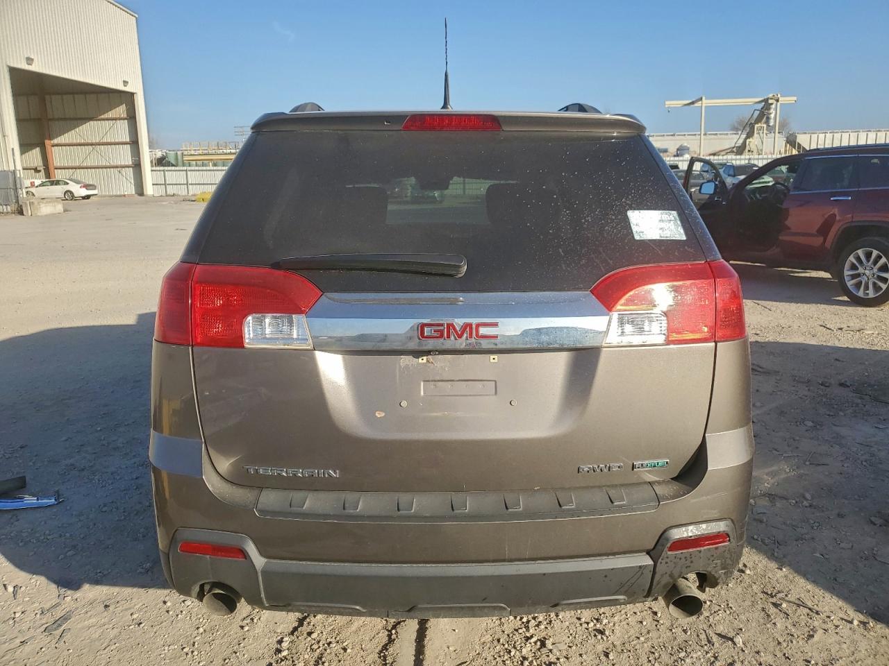 2012 GMC TERRAIN SLE photo 6