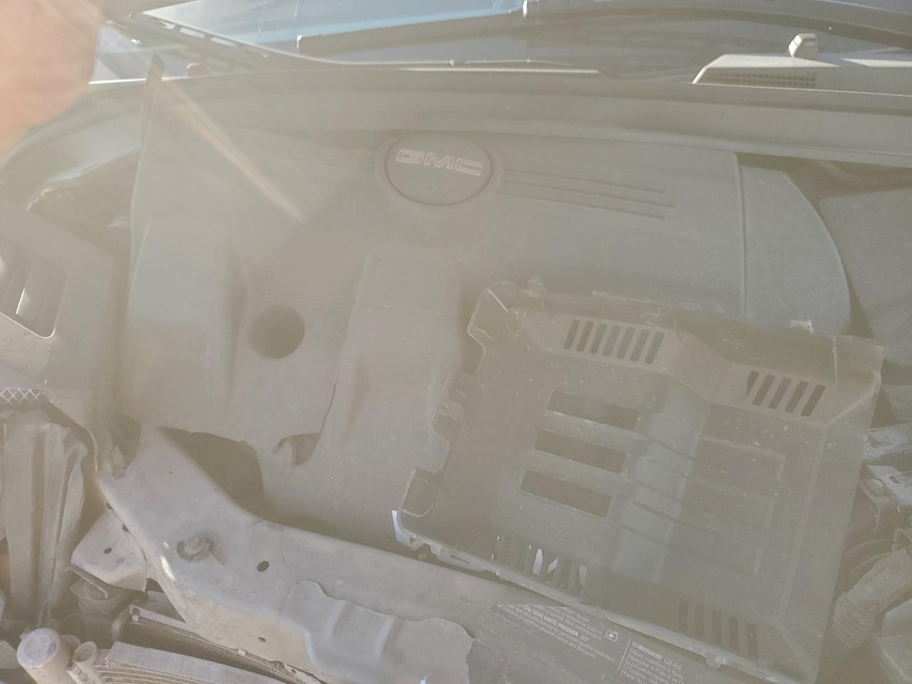 2012 GMC TERRAIN SLE photo 12