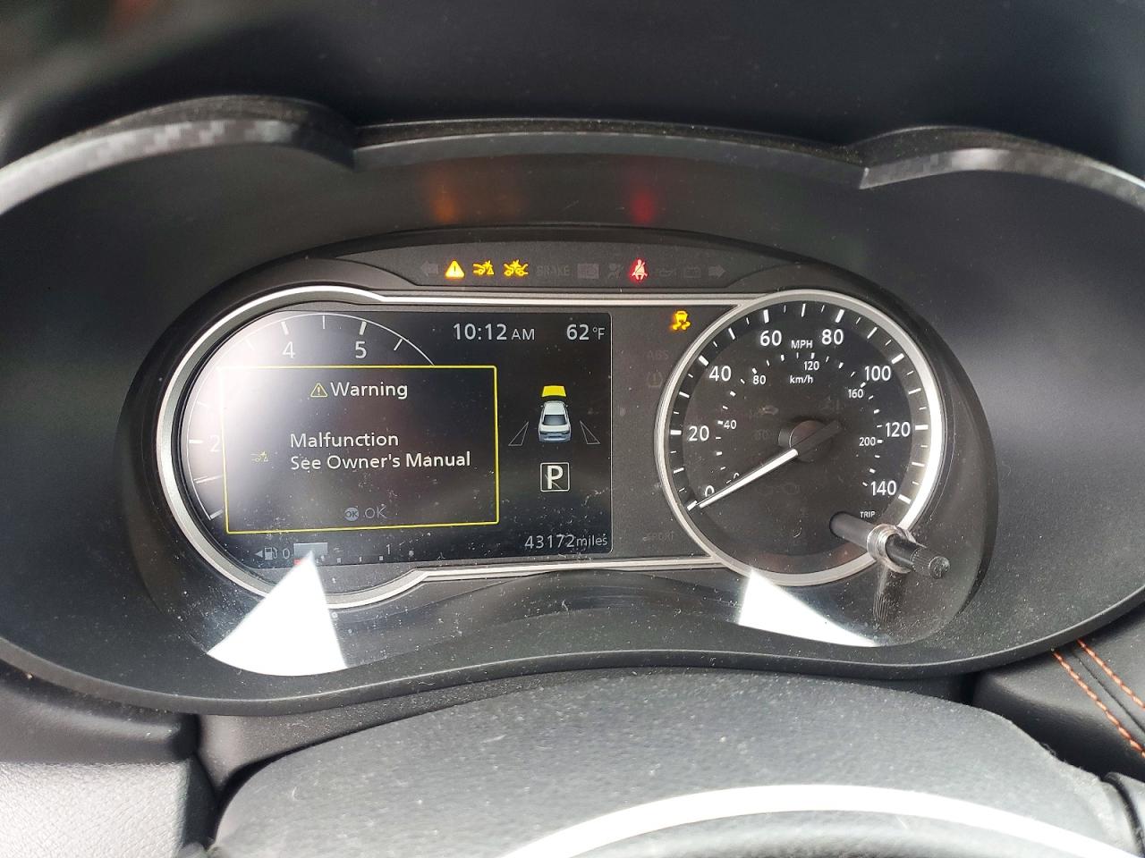 2020 NISSAN VERSA SR photo 9