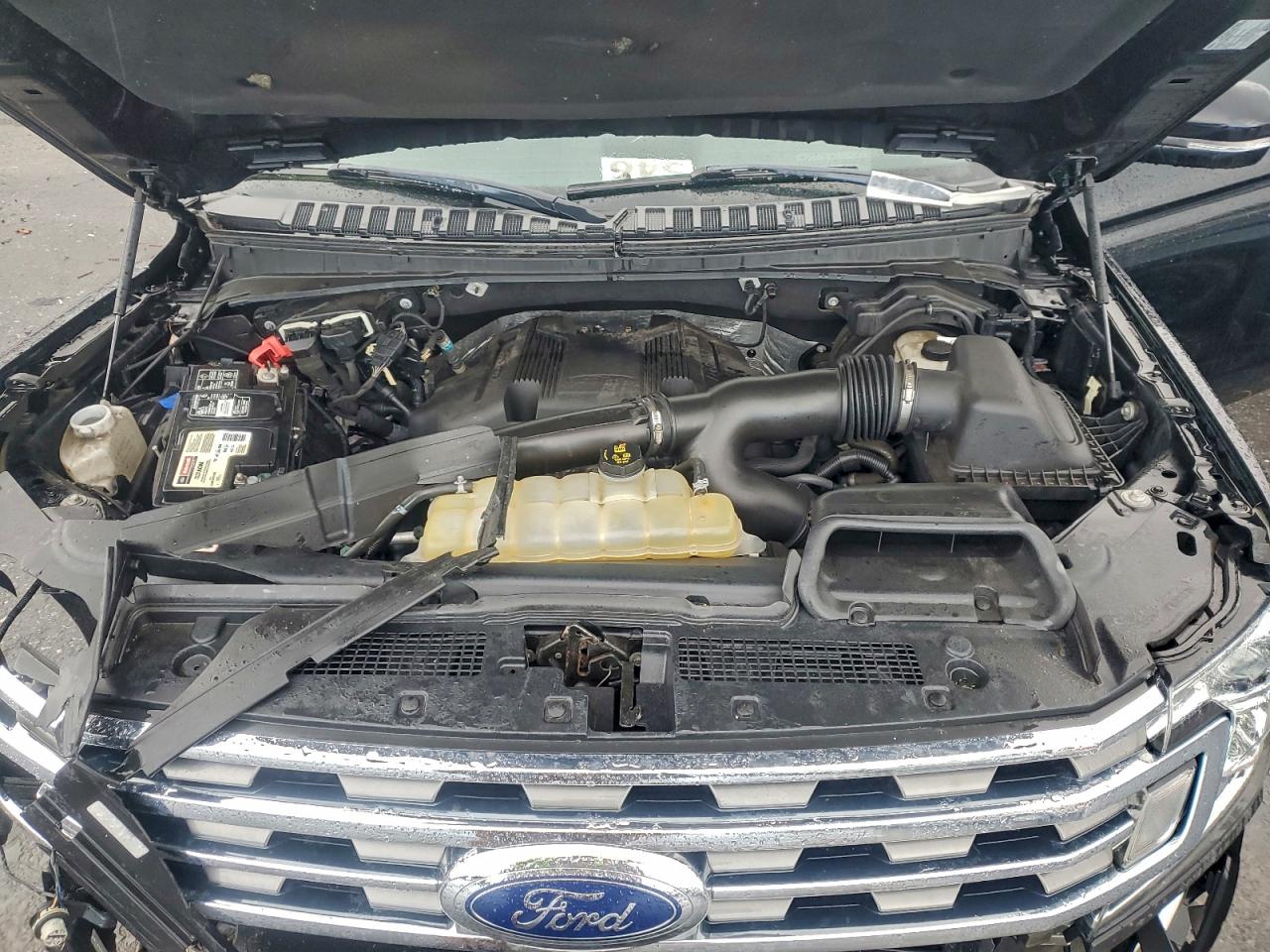 2018 FORD EXPEDITION XLT photo 12