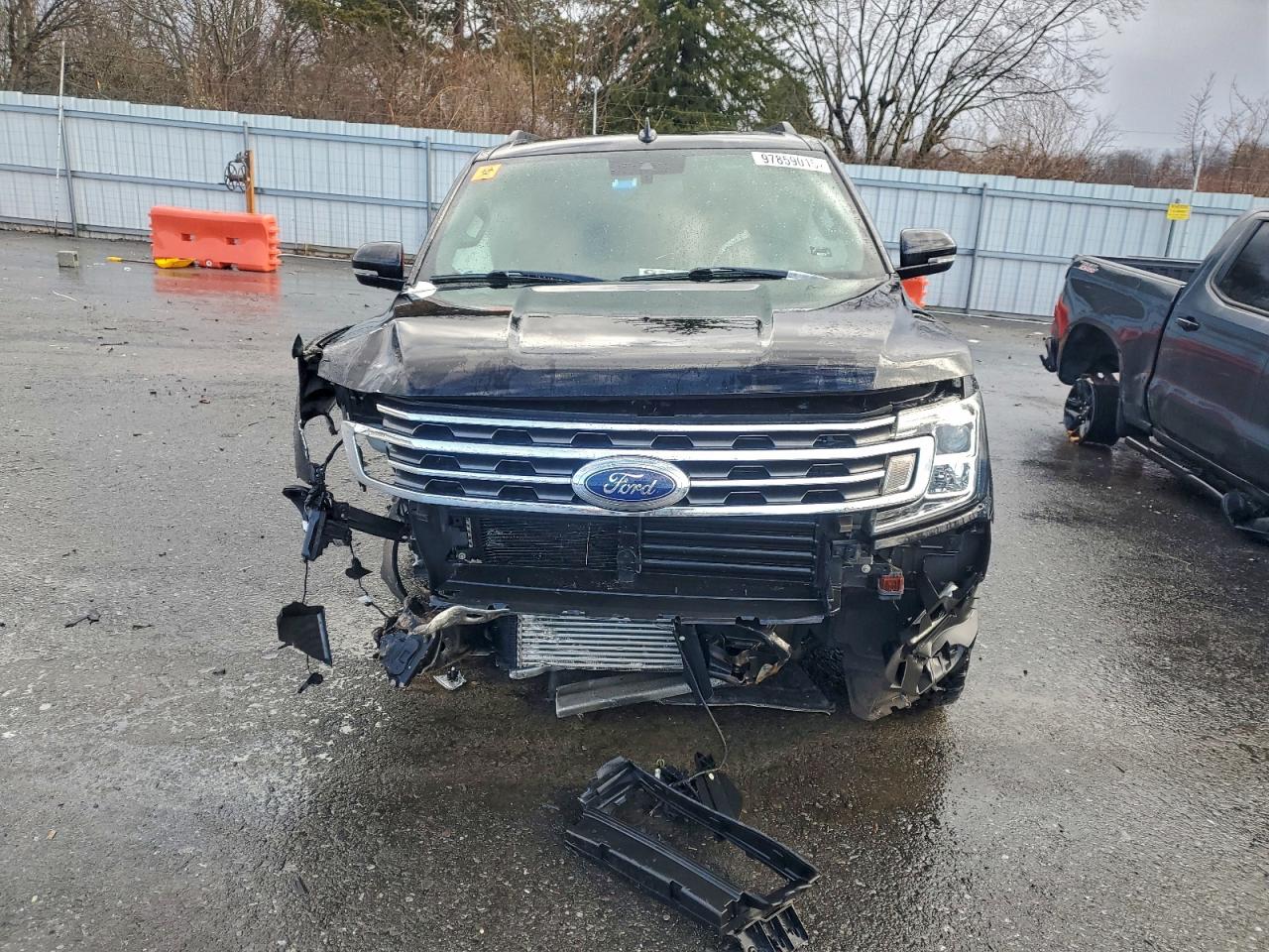 2018 FORD EXPEDITION XLT photo 5