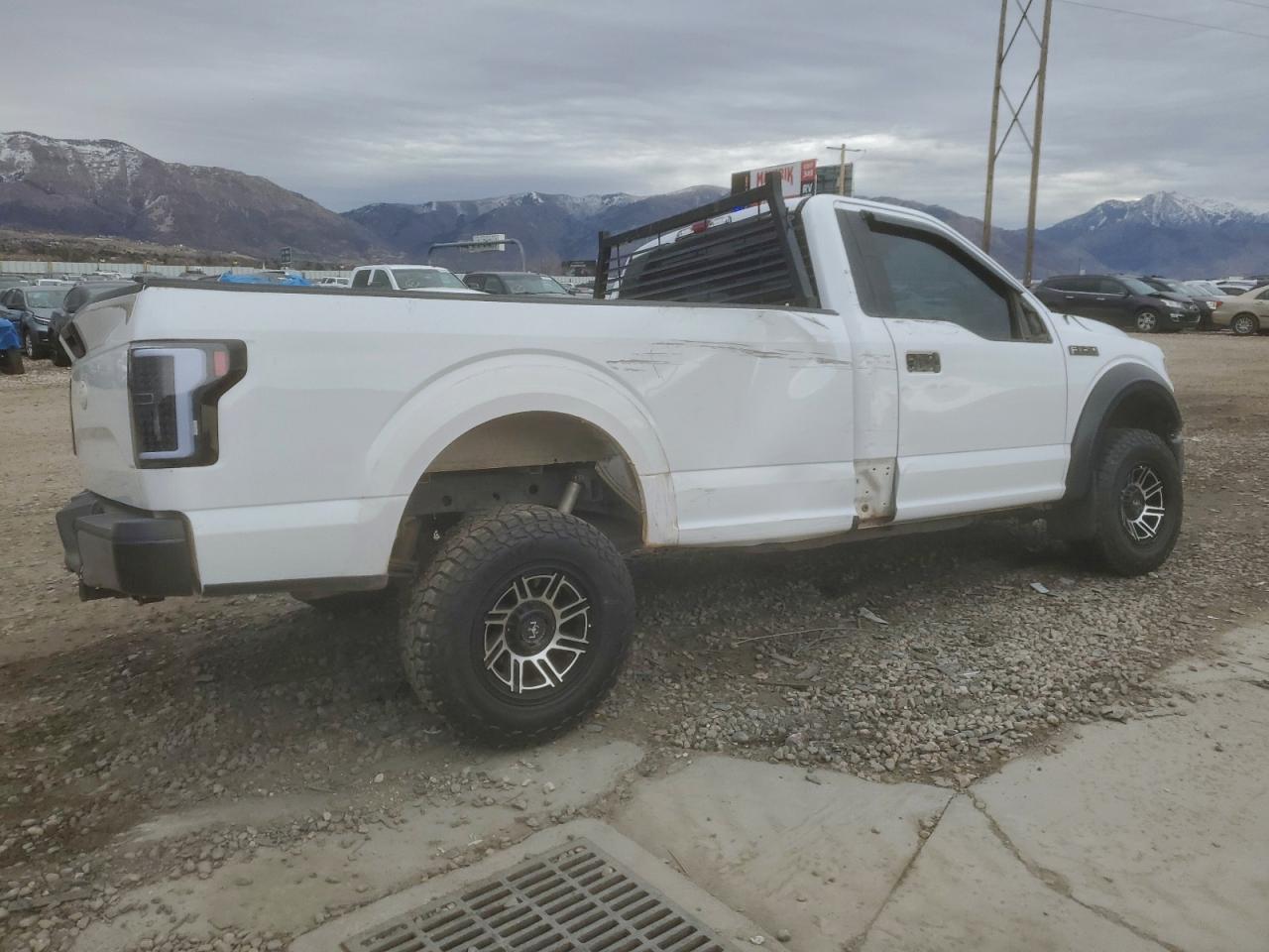 2017 FORD F150 photo 3