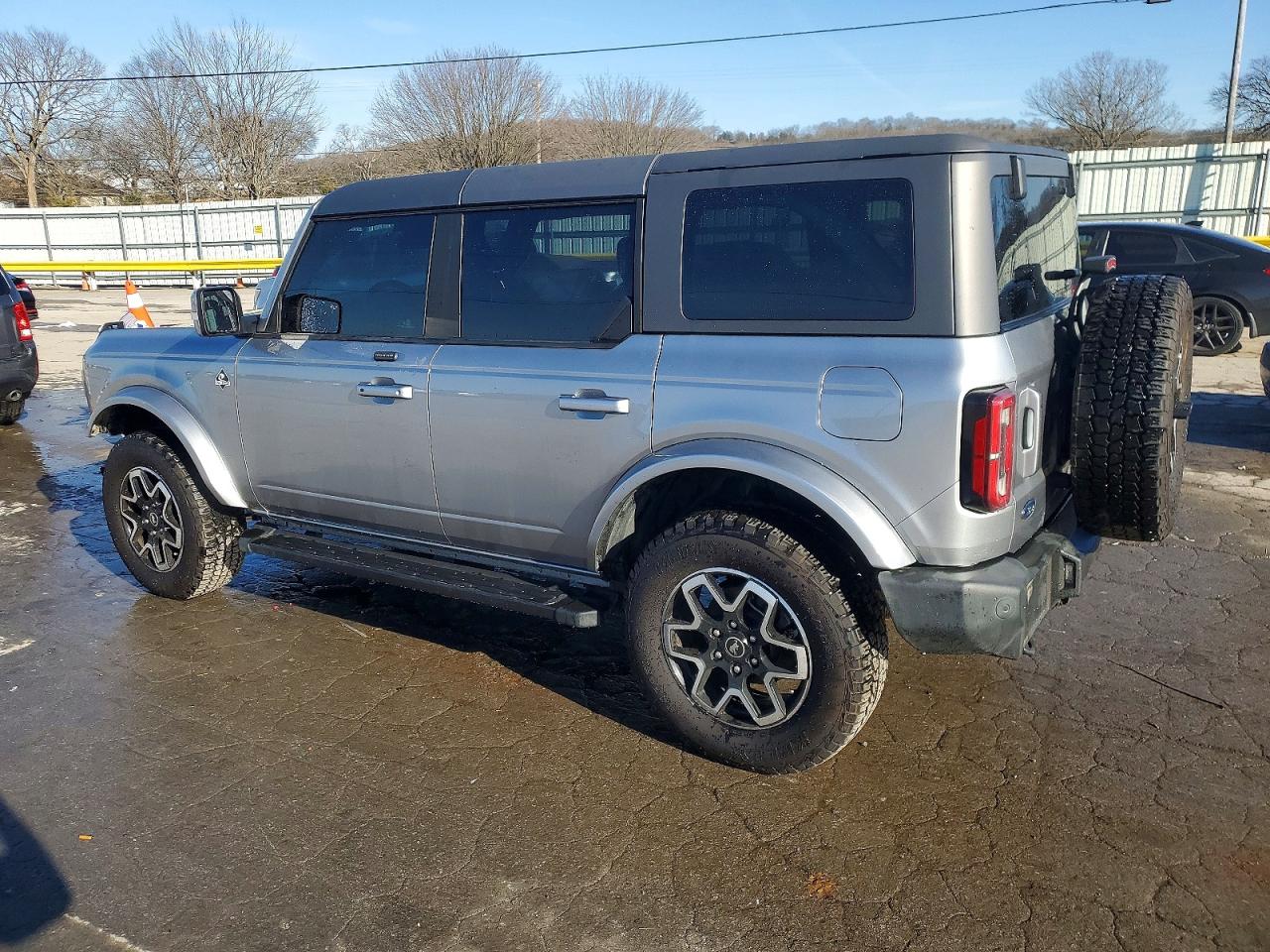 2021 FORD BRONCO BASE photo 3