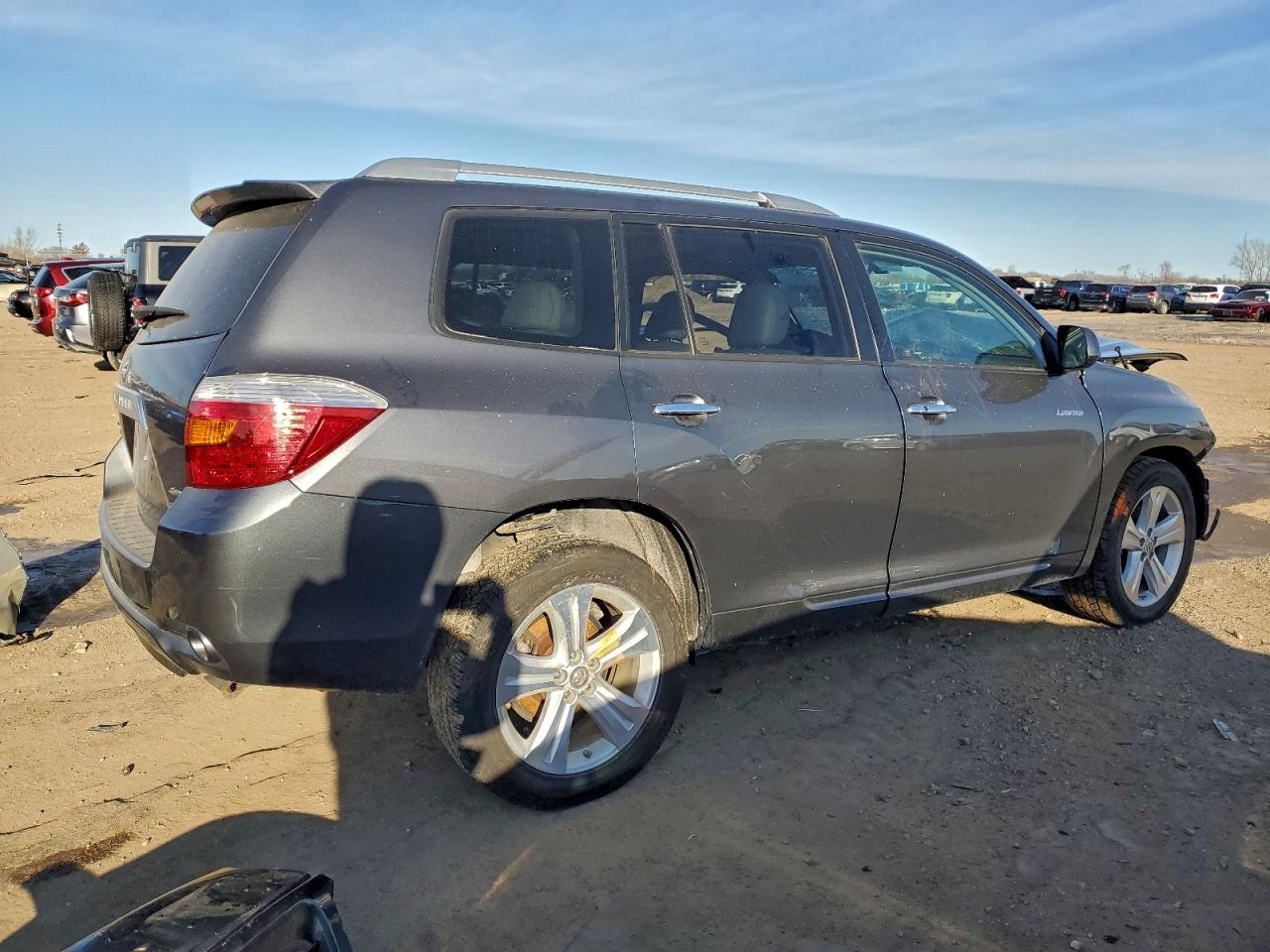2010 TOYOTA HIGHLANDER LIMITED photo 3