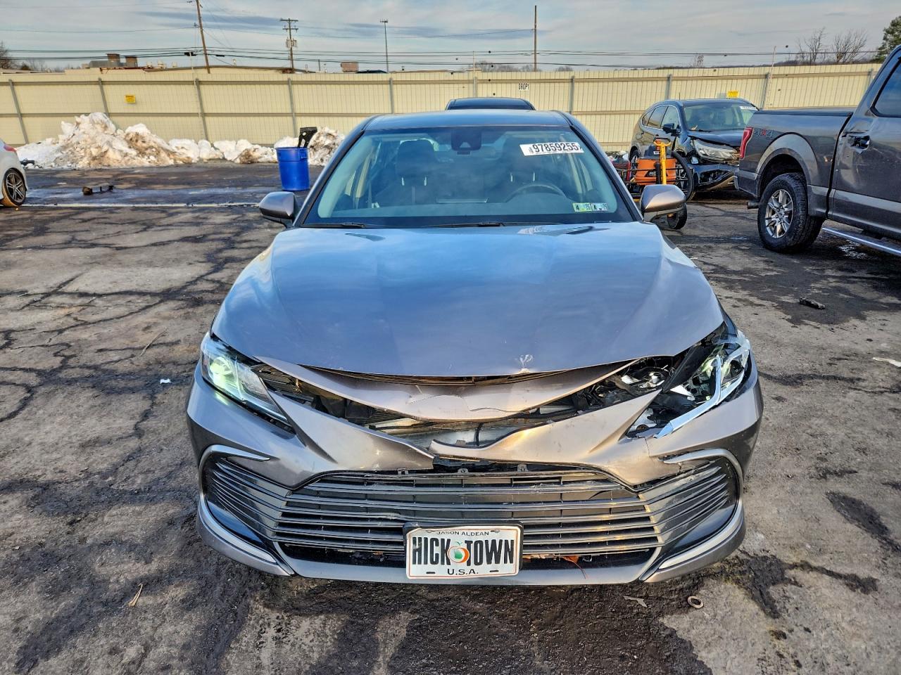 2021 TOYOTA CAMRY LE photo 5