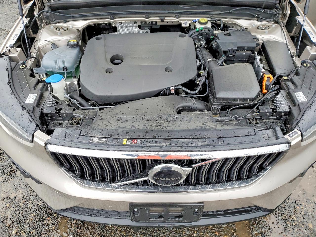 2023 VOLVO XC40 ULTIMATE photo 12