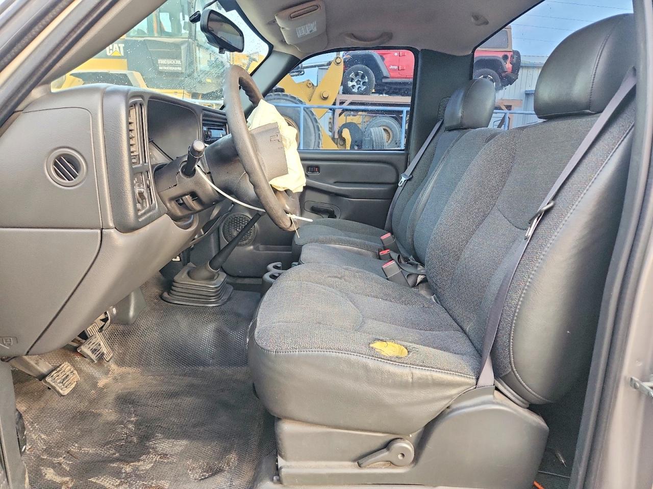 2006 CHEVROLET SILVERADO C1500 photo 7