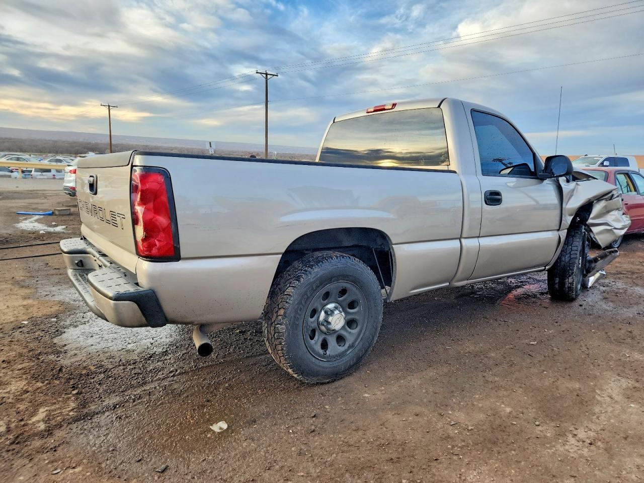 2006 CHEVROLET SILVERADO C1500 photo 3