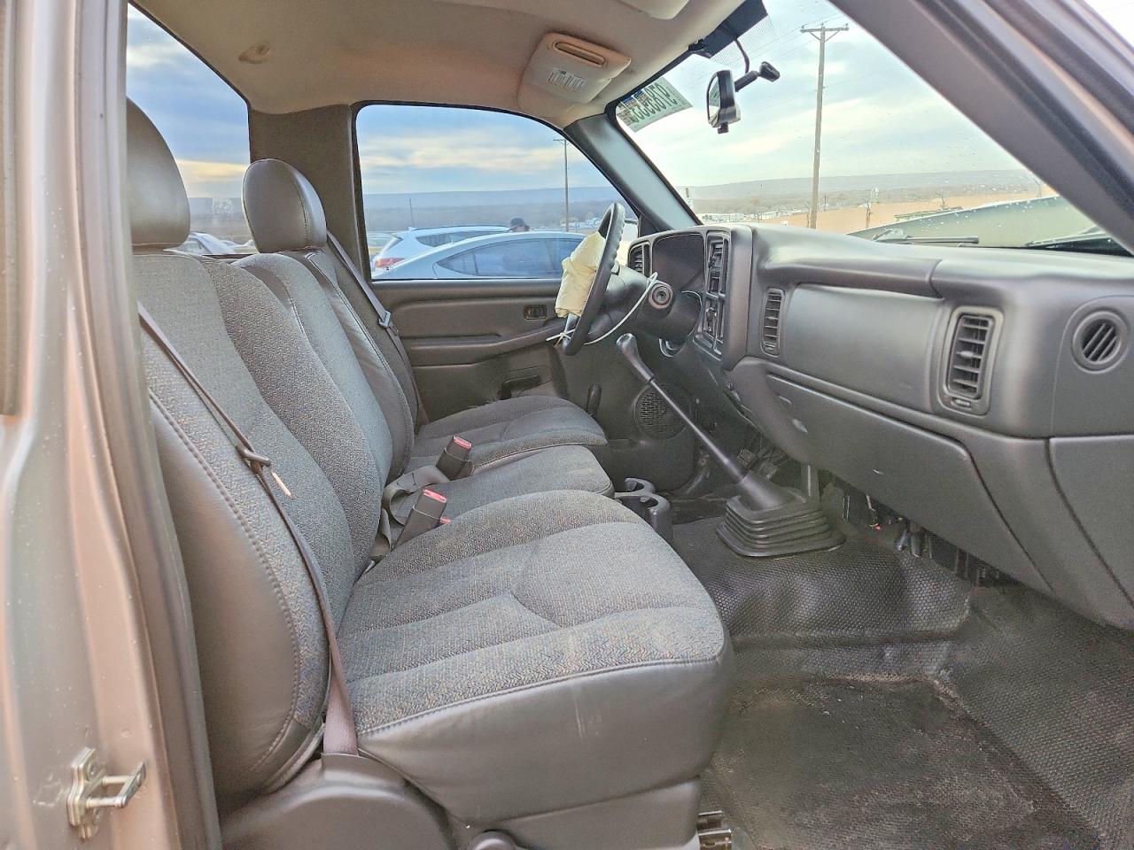 2006 CHEVROLET SILVERADO C1500 photo 10