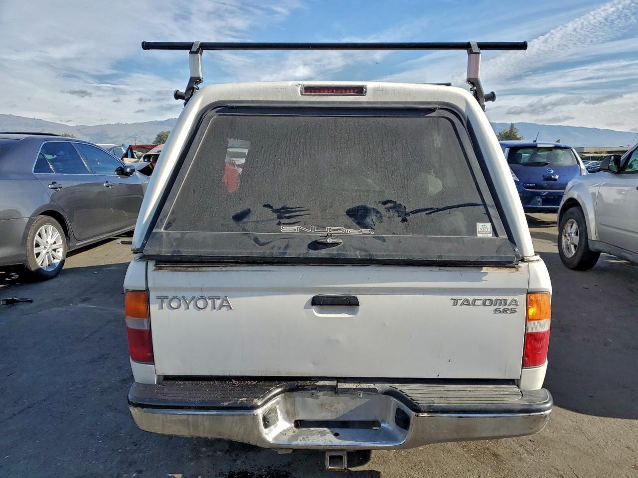 1999 TOYOTA TACOMA XTRACAB photo 6