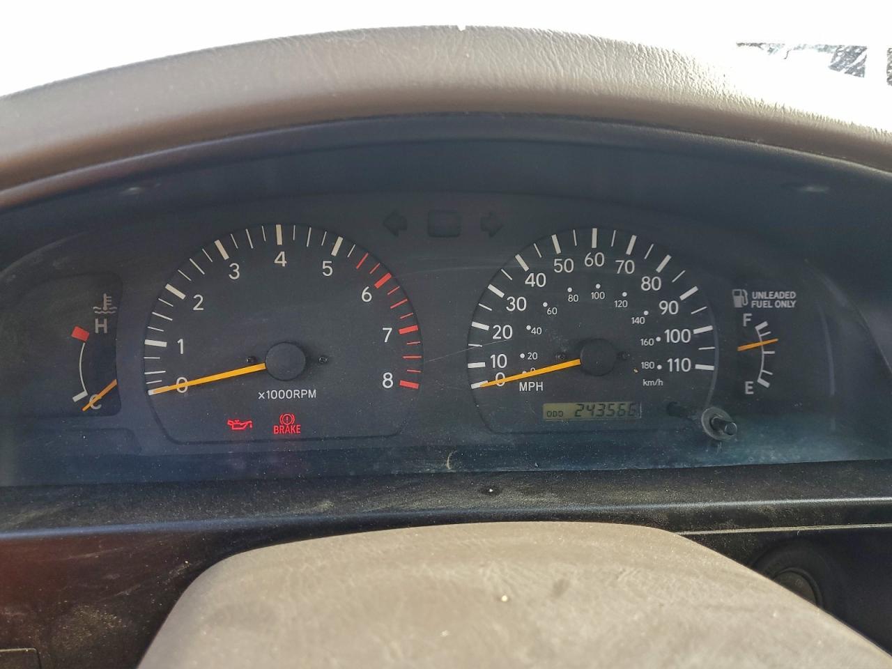 1999 TOYOTA TACOMA XTRACAB photo 9