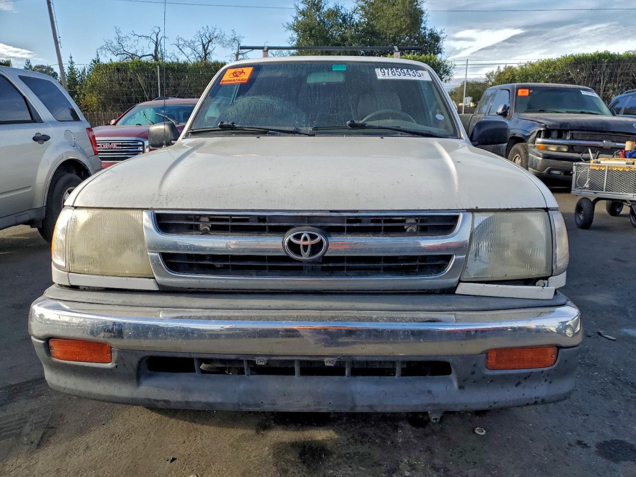 1999 TOYOTA TACOMA XTRACAB photo 5