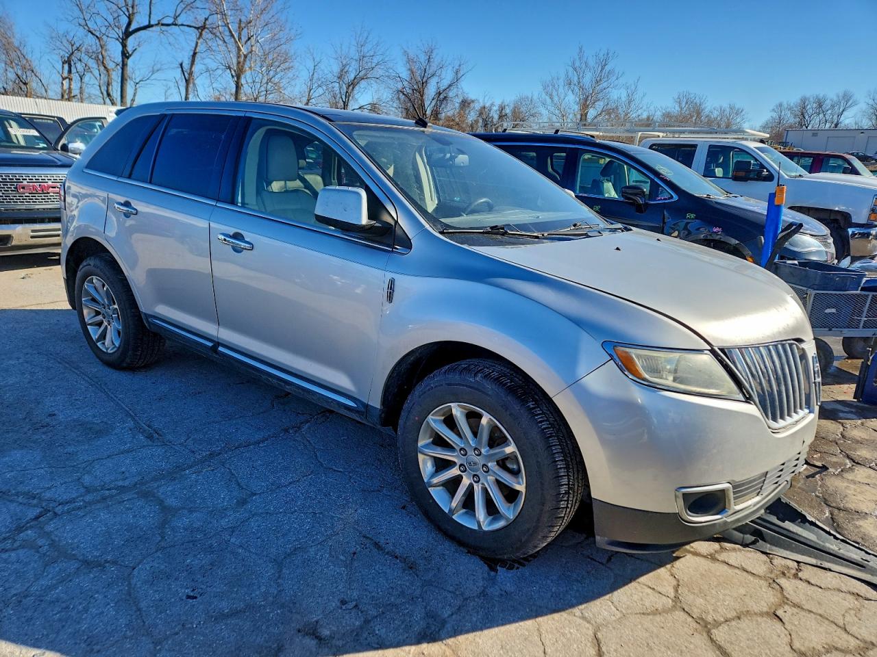 2011 LINCOLN MKX photo 7