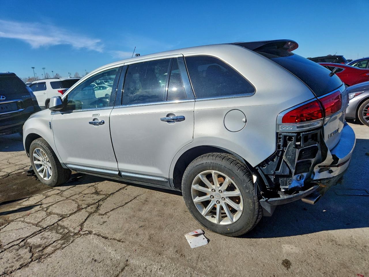 2011 LINCOLN MKX photo 3