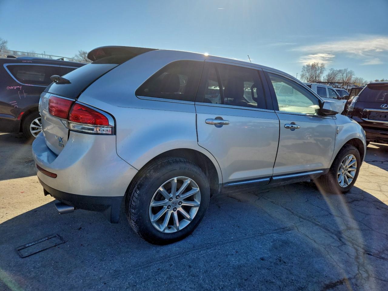 2011 LINCOLN MKX photo 5