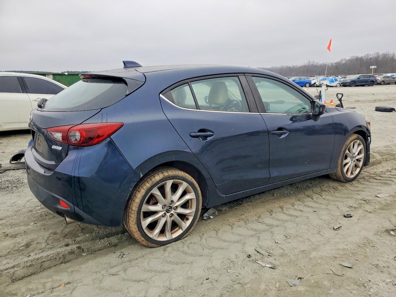 2014 MAZDA 3 GRAND TOURING photo 3