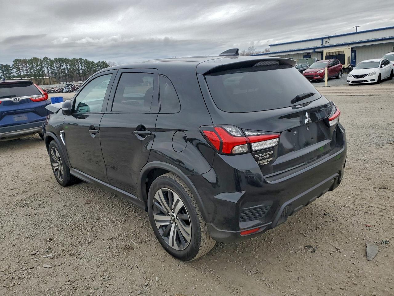 2024 MITSUBISHI OUTLANDER SPORT S/SE photo 2
