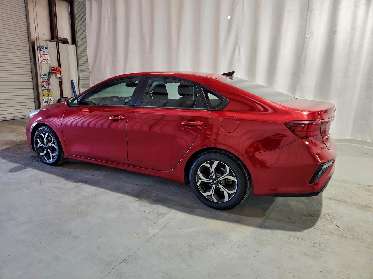 2021 KIA FORTE FE photo 2