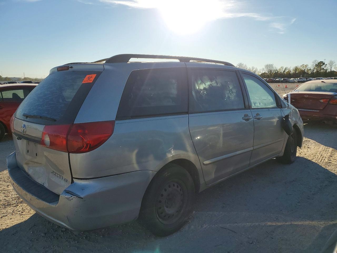 2006 TOYOTA SIENNA CE photo 5