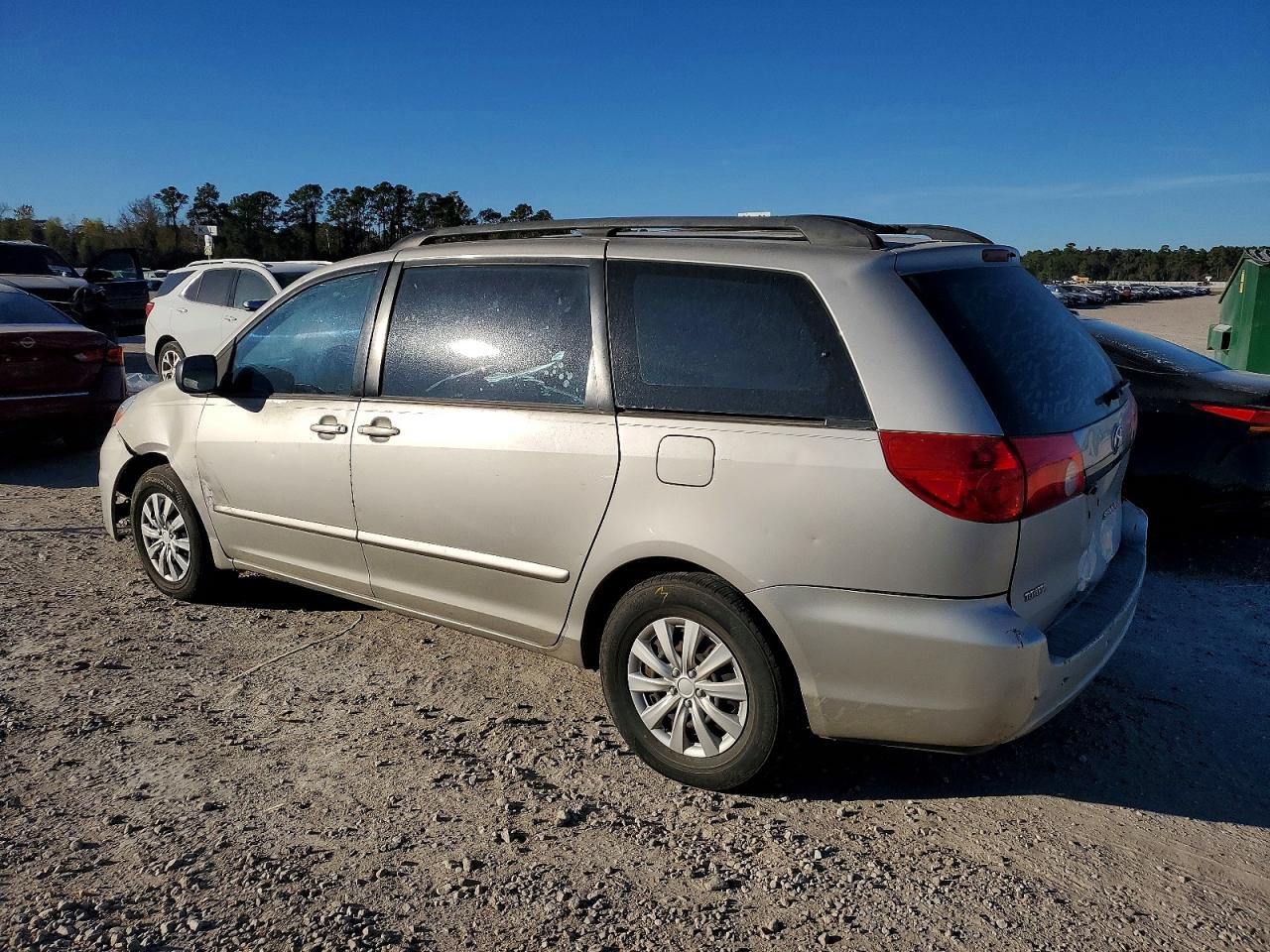 2006 TOYOTA SIENNA CE photo 3