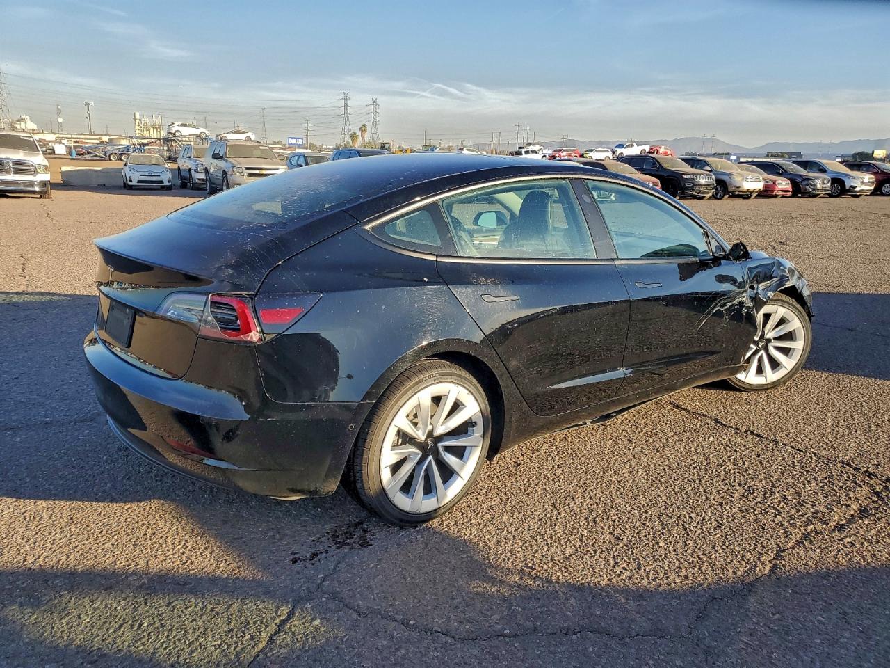 2022 TESLA MODEL 3 photo 3
