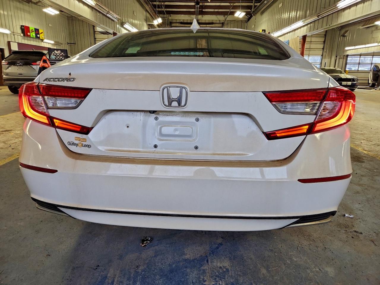 2018 HONDA ACCORD EX photo 6
