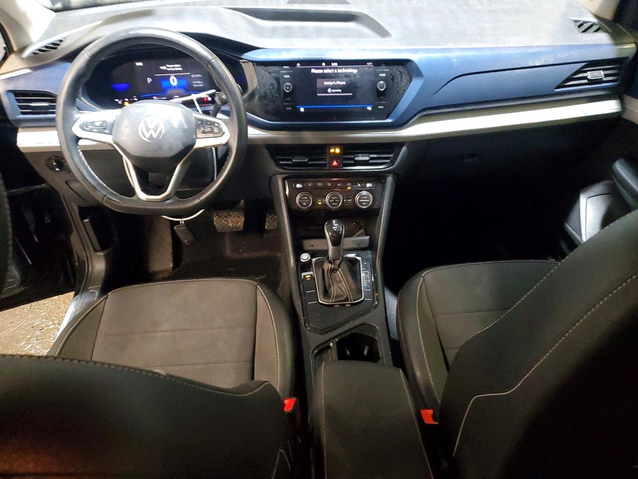 2024 VOLKSWAGEN TAOS SE photo 15