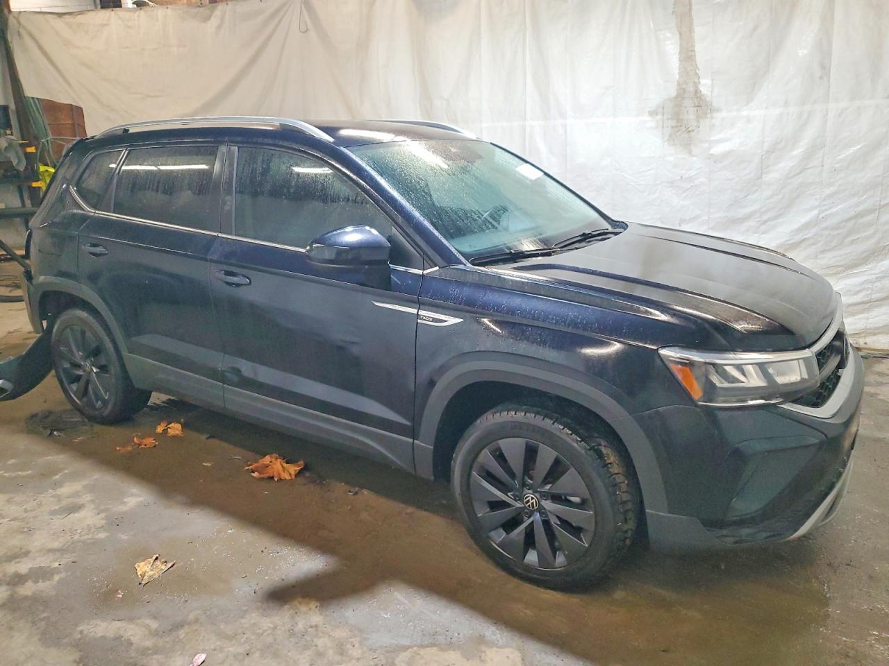 2024 VOLKSWAGEN TAOS SE photo 7