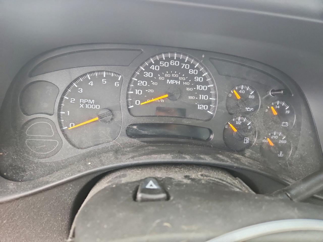 2005 CHEVROLET SILVERADO C1500 photo 9