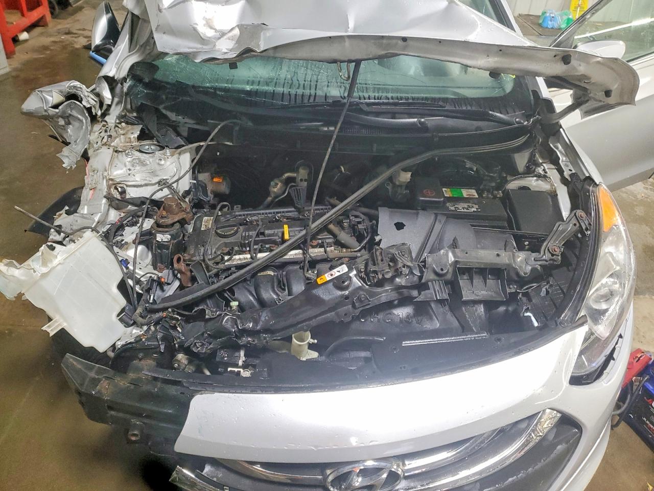 2013 HYUNDAI ELANTRA GT BASE photo 21