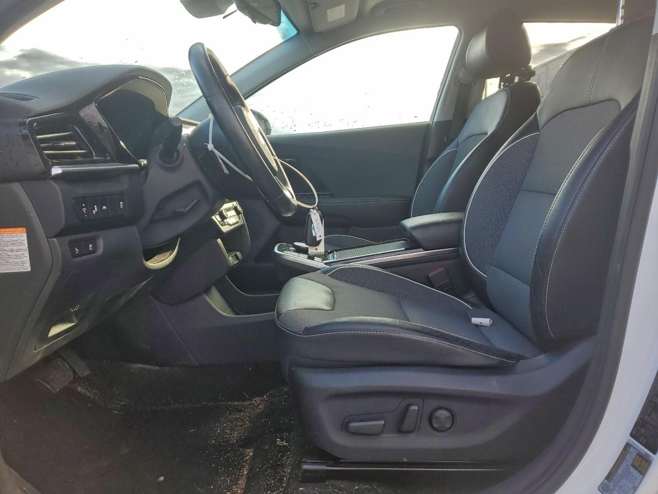 2021 KIA NIRO EX photo 13
