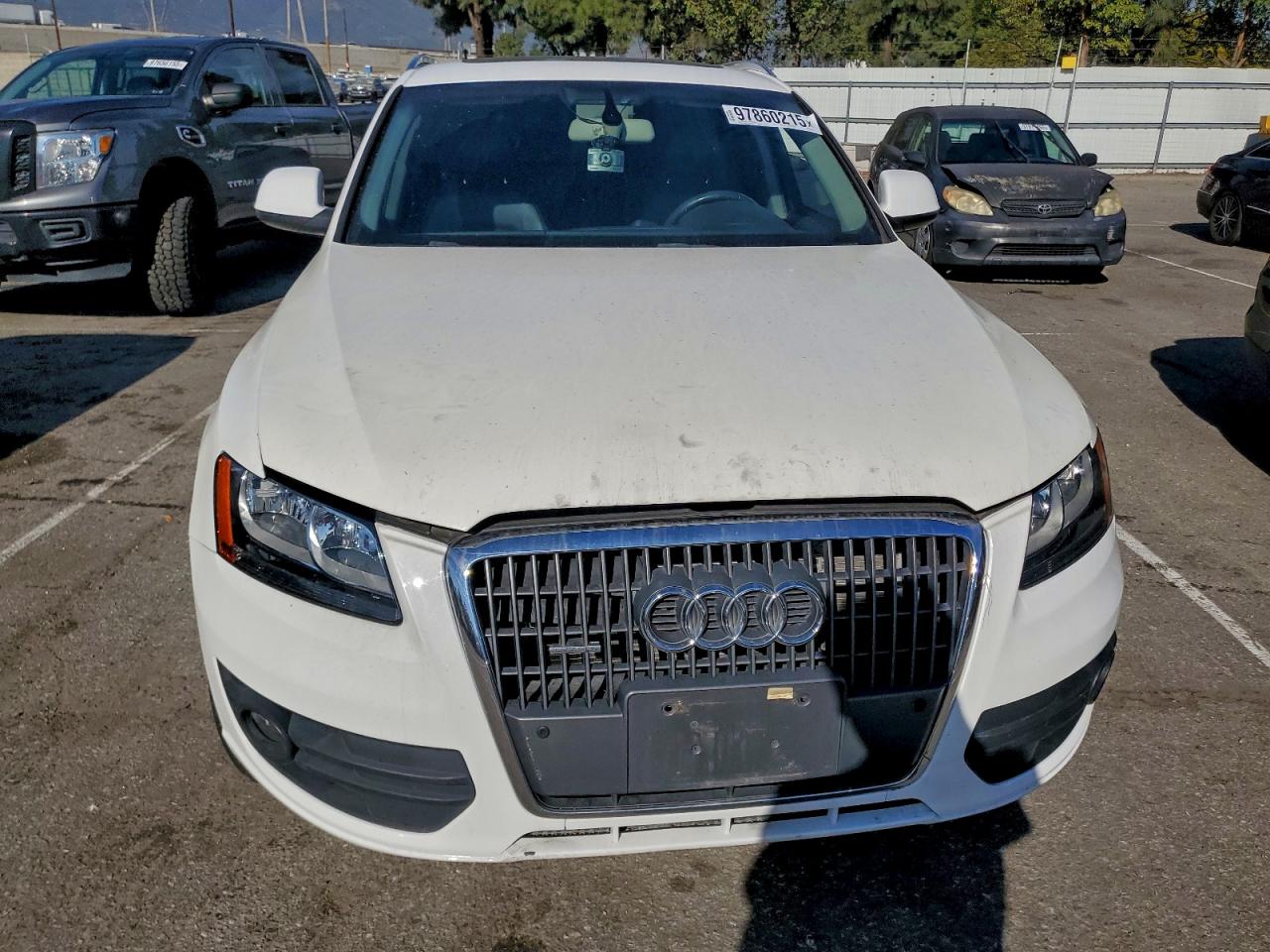 2012 AUDI Q5 PREMIUM photo 5