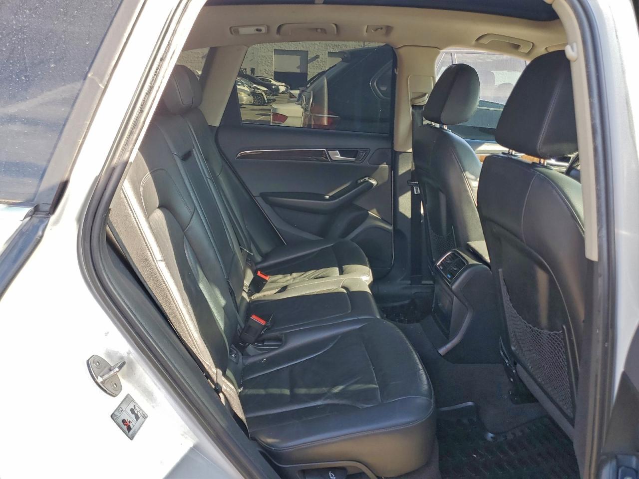 2012 AUDI Q5 PREMIUM photo 11