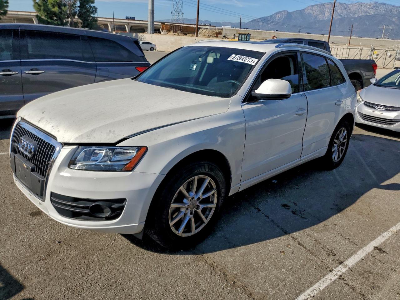 2012 AUDI Q5