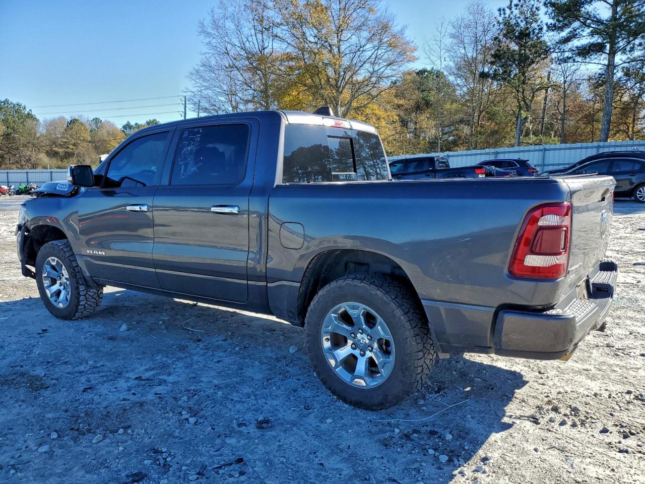 2019 RAM 1500 BIG HORN/LONE STAR photo 2