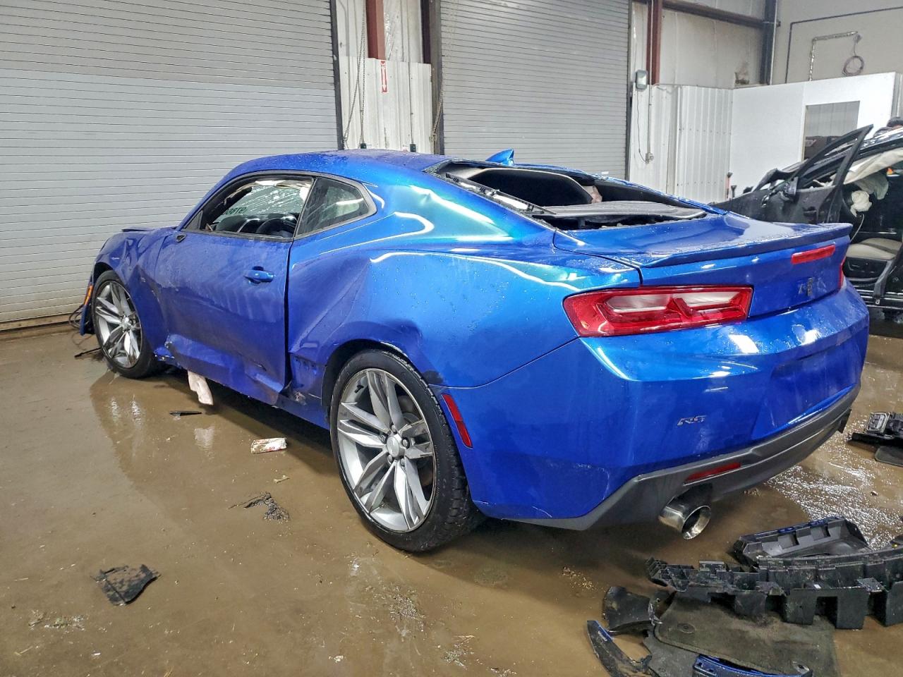 2017 CHEVROLET CAMARO LT photo 2
