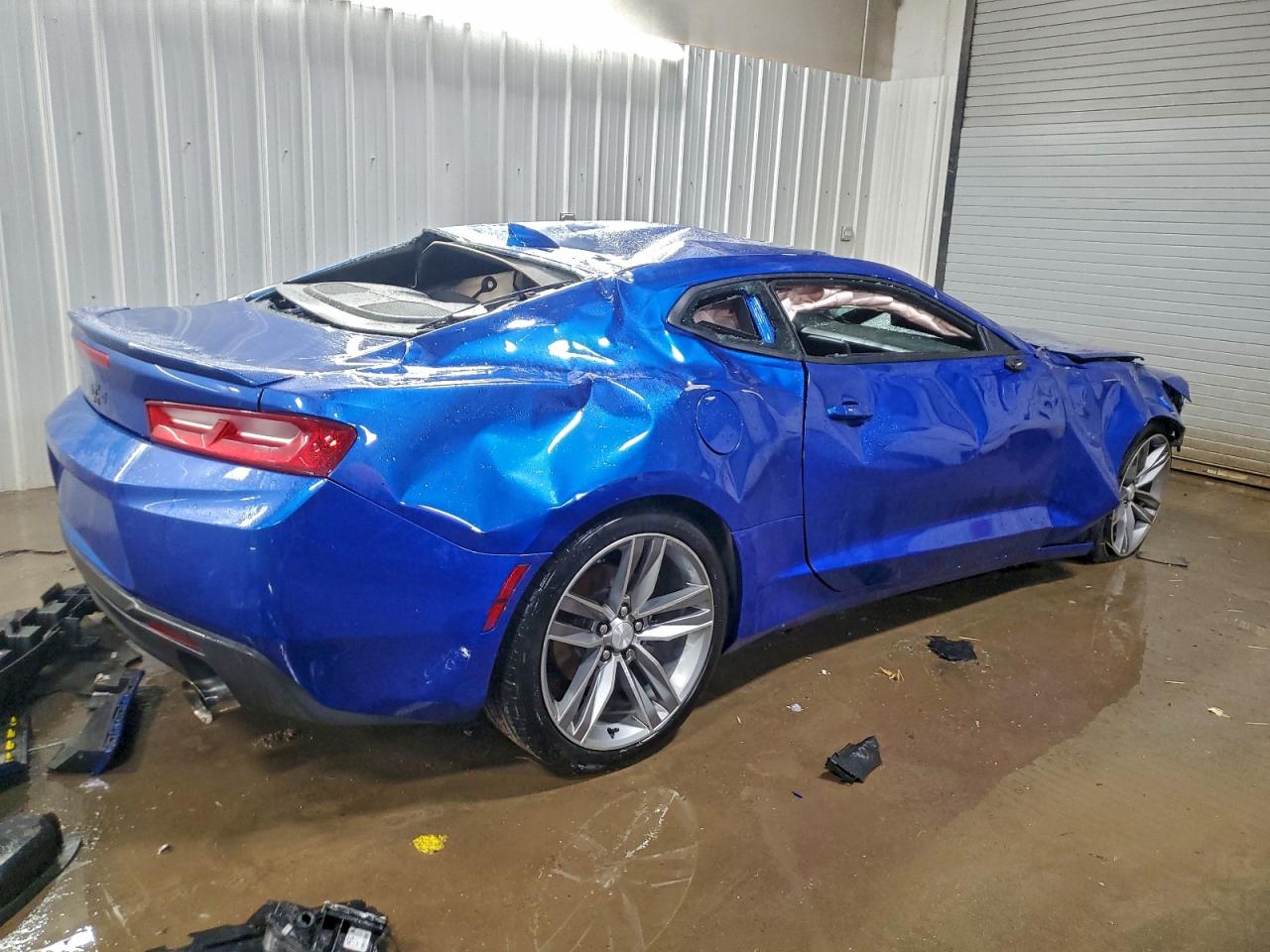 2017 CHEVROLET CAMARO LT photo 3