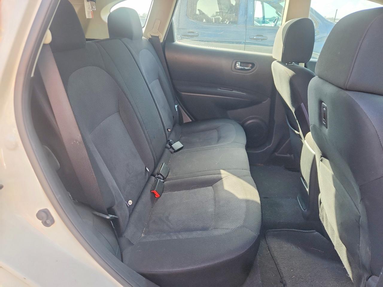 2015 NISSAN ROGUE SELECT S photo 10