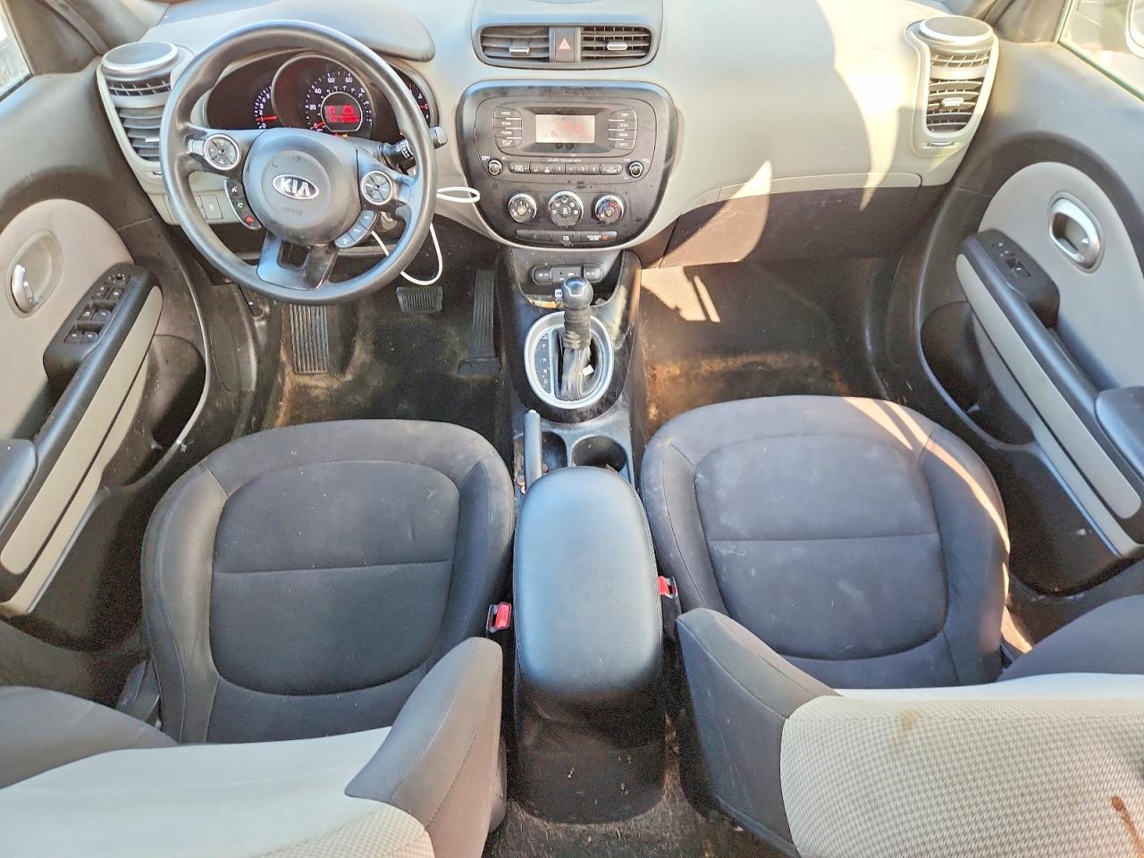 2016 KIA SOUL photo 8