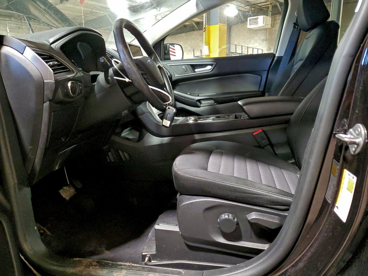 2024 FORD EDGE SE photo 7
