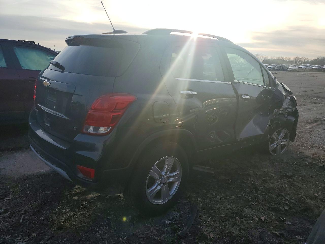 2018 CHEVROLET TRAX 1LT photo 5