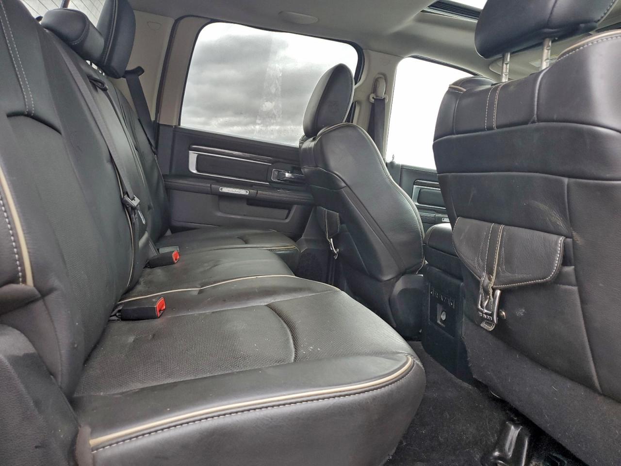 2014 RAM 1500 LONGHORN photo 37