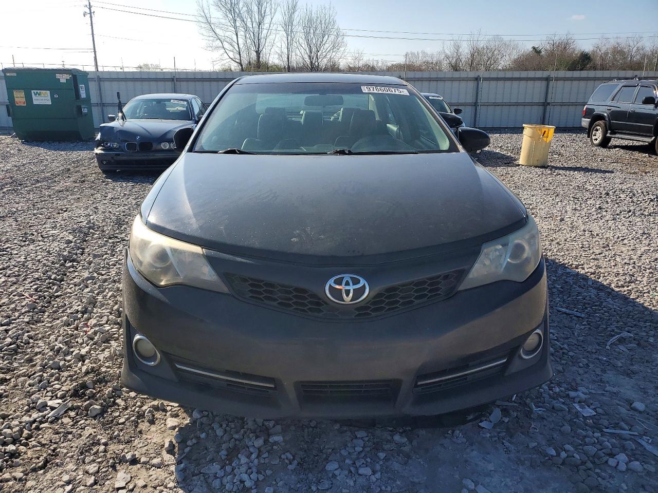 2014 TOYOTA CAMRY L photo 9