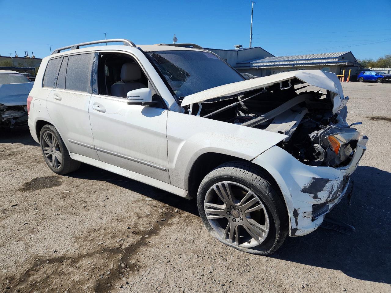 2013 MERCEDES-BENZ GLK 350 photo 4