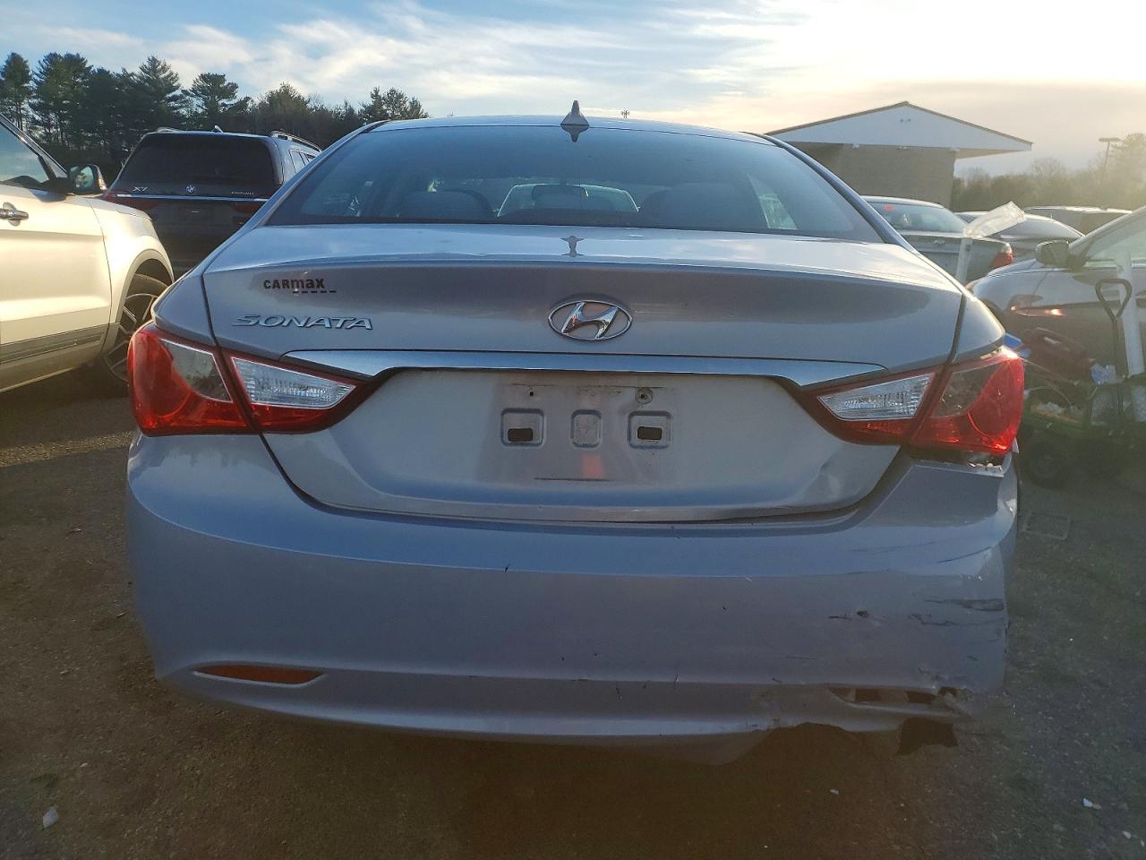2013 HYUNDAI SONATA GLS photo 6