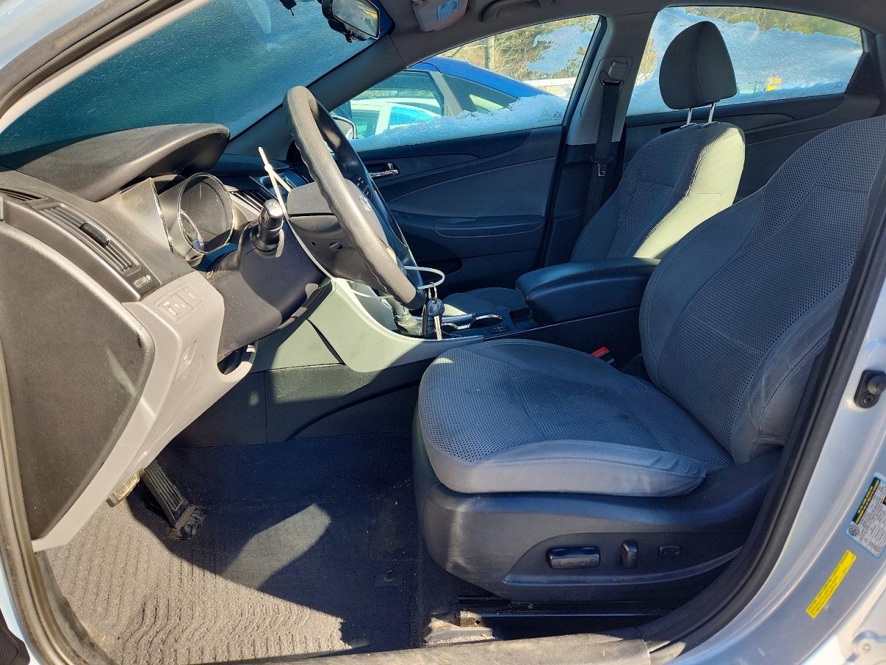2013 HYUNDAI SONATA GLS photo 7