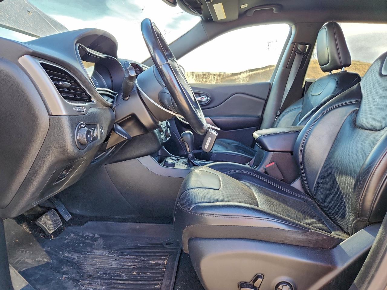 2019 JEEP CHEROKEE LIMITED photo 7