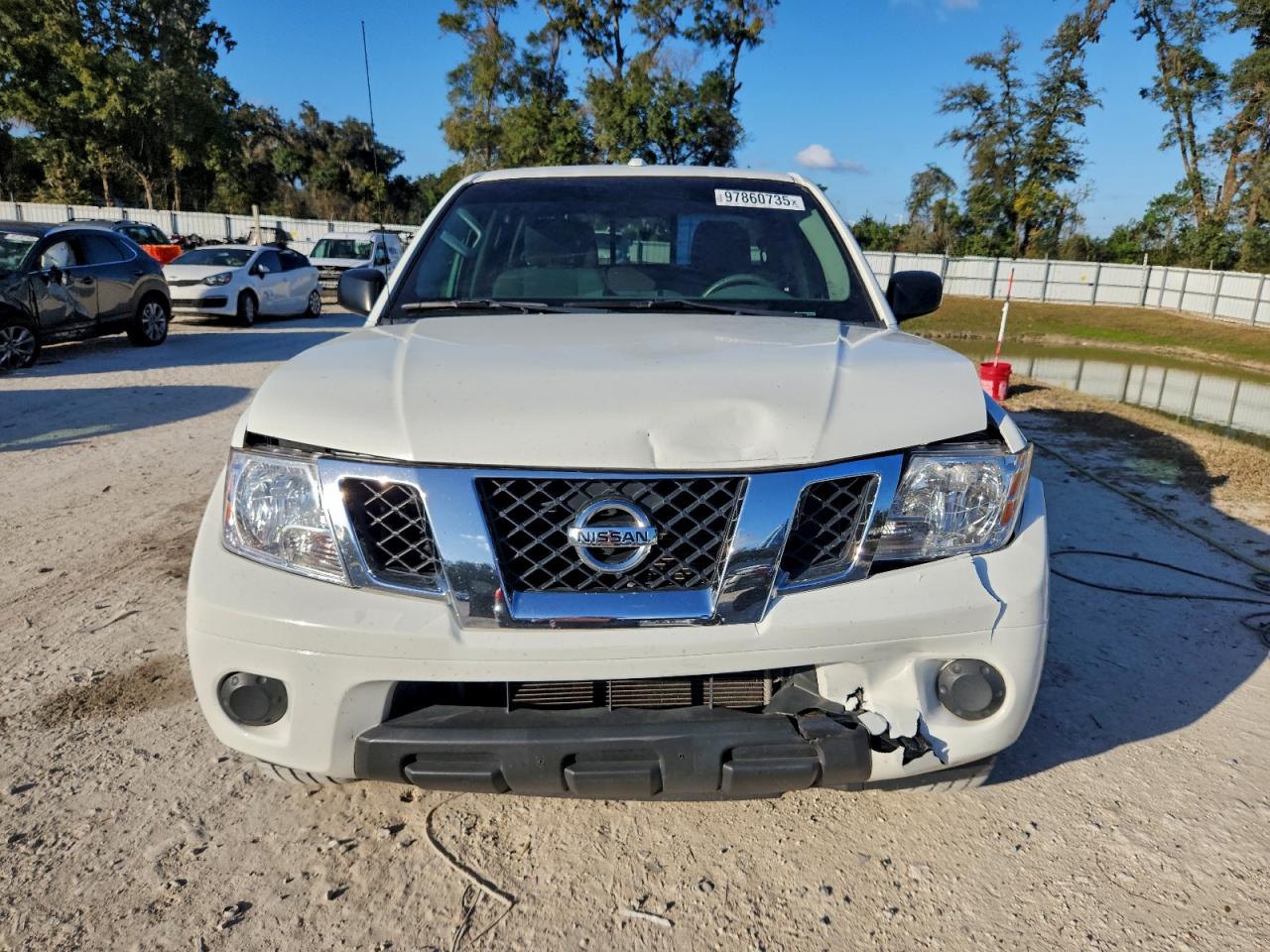 2017 NISSAN FRONTIER S photo 5