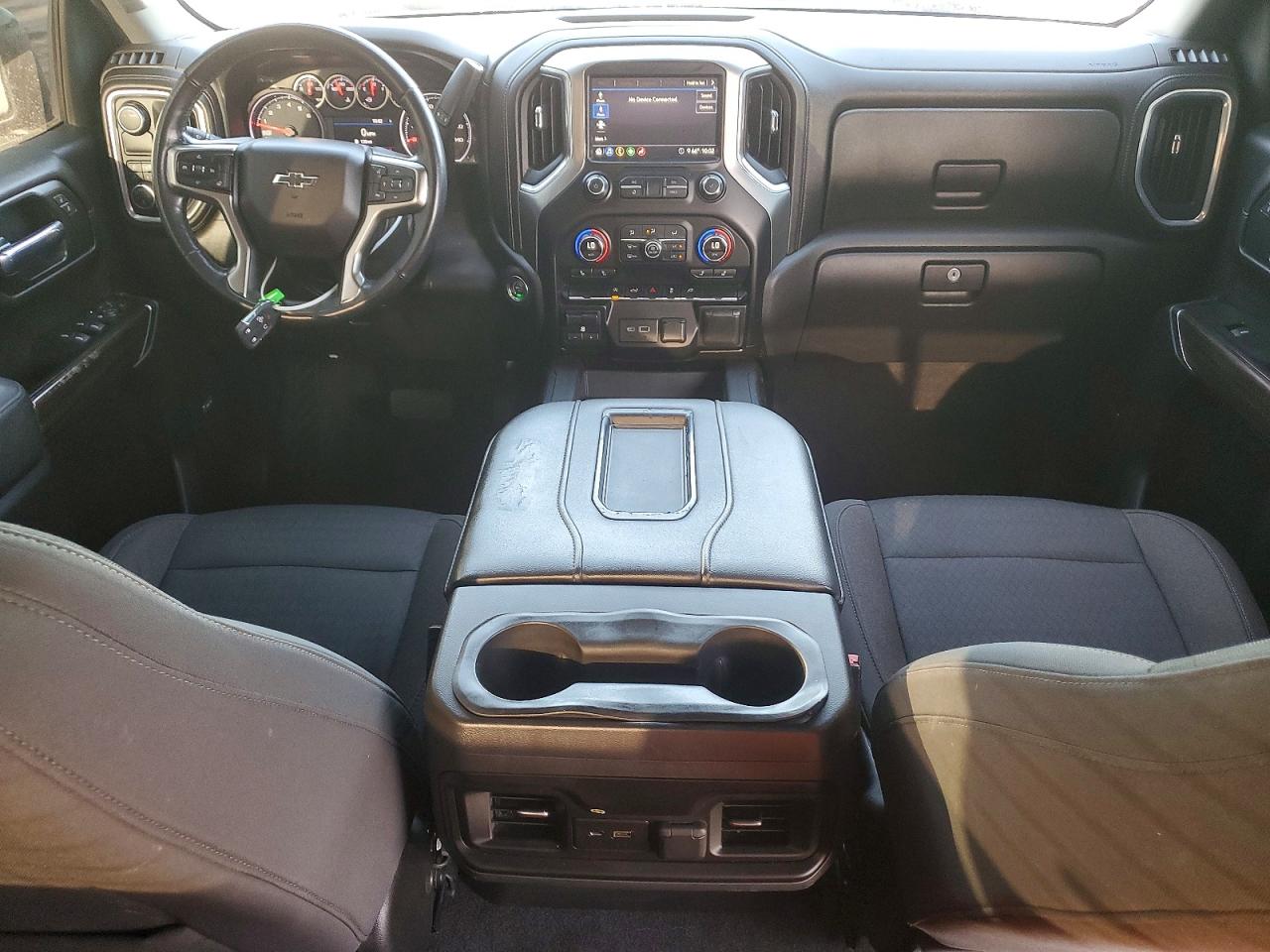 2020 CHEVROLET SILVERADO C1500 RST photo 8