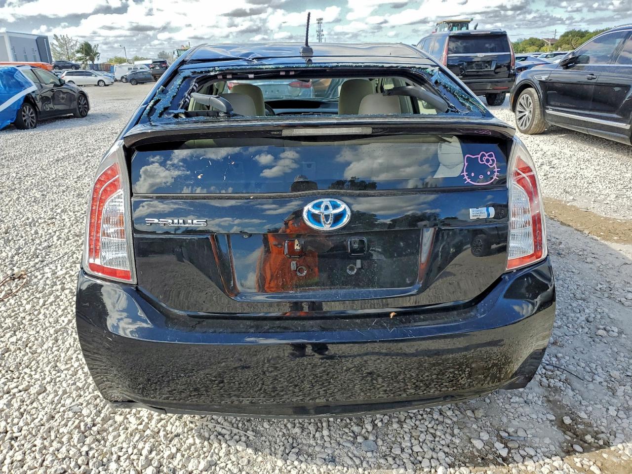 2014 TOYOTA PRIUS photo 6